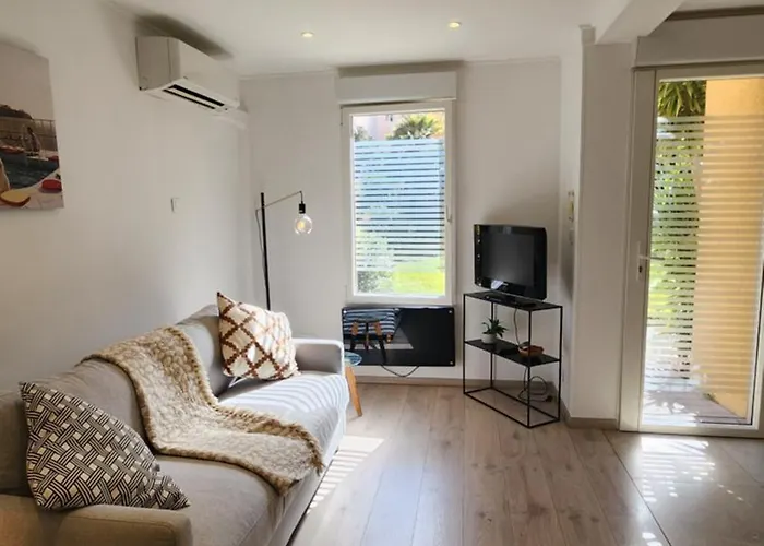 Apartamento T2 Centre Ile Rousse