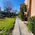 T2 Centre Ile Rousse דירה