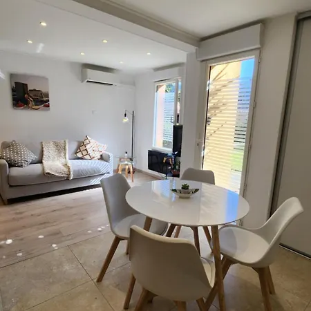 T2 Centre Ile Rousse Apartmán LʼÎle-Rousse