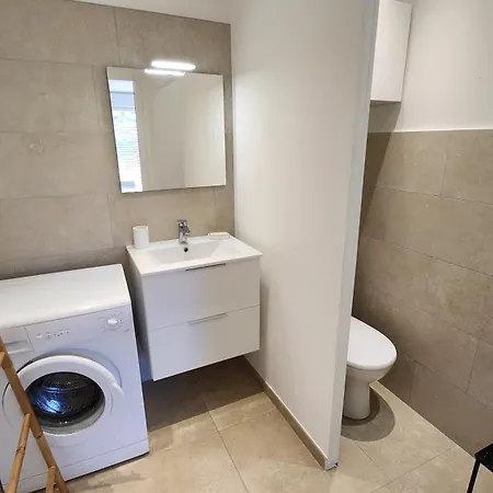 T2 Centre Ile Rousse Apartmán *