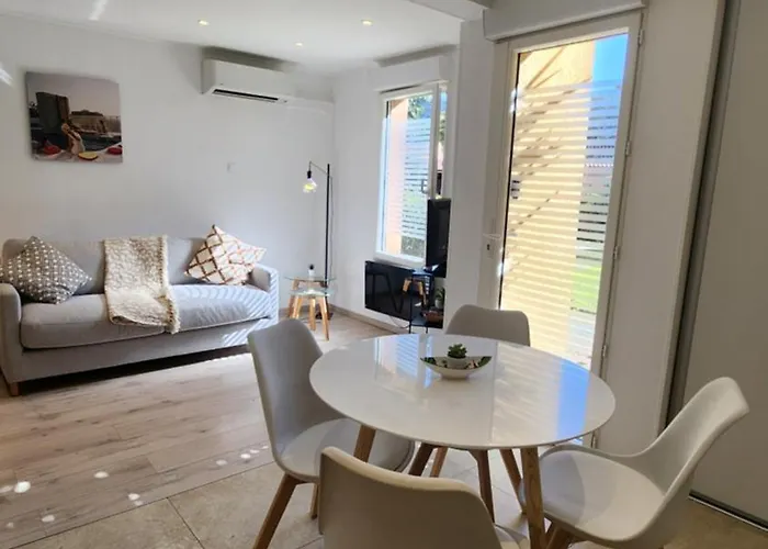 T2 Centre Ile Rousse Apartment LʼÎle-Rousse